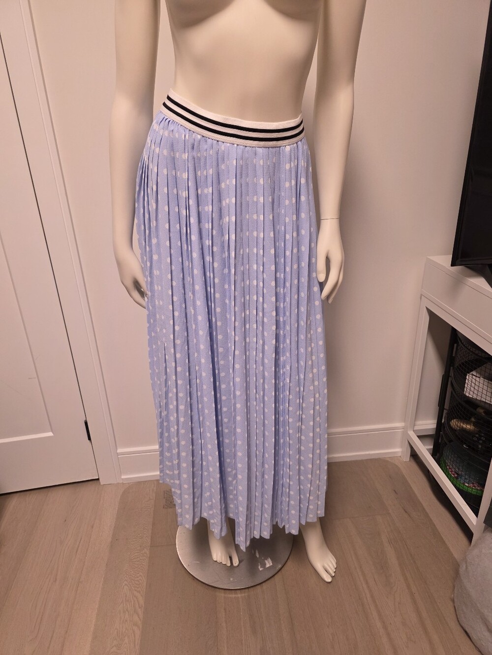 Imperial Baby Blue Polka Dot Pleated Maxi Skirt With Elastic Waist